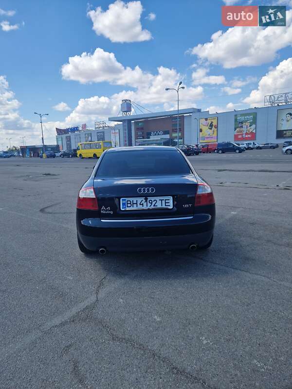 Седан Audi A4 2001 в Черноморске