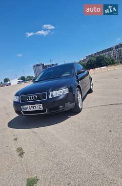 Седан Audi A4 2001 в 