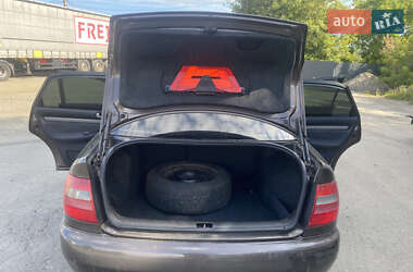 Седан Audi A4 1997 в 