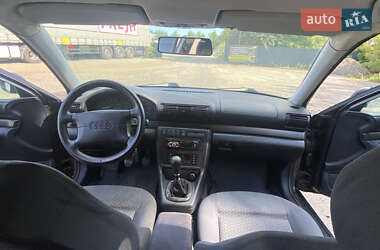 Седан Audi A4 1997 в 
