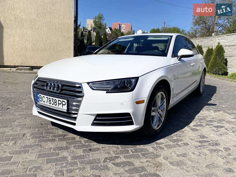 Седан Audi A4 2016 в 