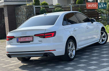 Седан Audi A4 2018 в 