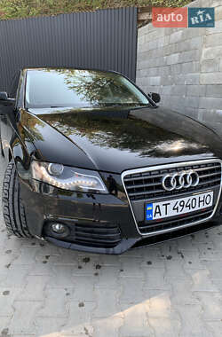 Седан Audi A4 2010 в 