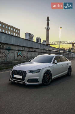 Audi A4 2015