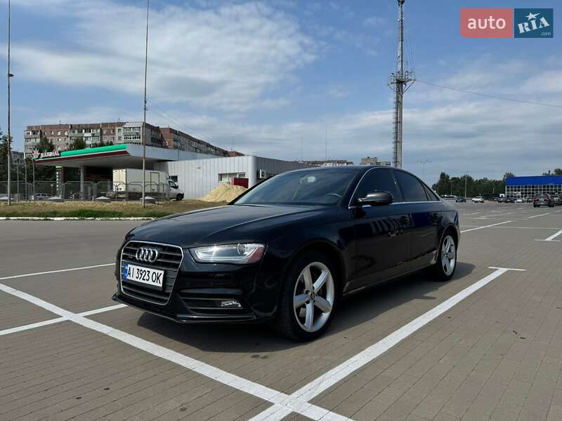 Седан Audi A4 2012 в Сумах