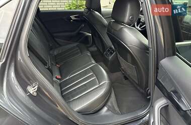 Седан Audi A4 2016 в 
