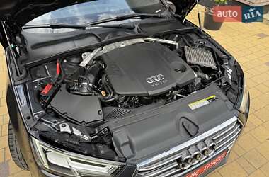 Седан Audi A4 2016 в 