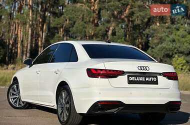 Седан Audi A4 2021 в 