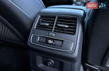 Седан Audi A4 2021 в 