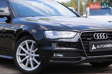 Седан Audi A4 2015 в 