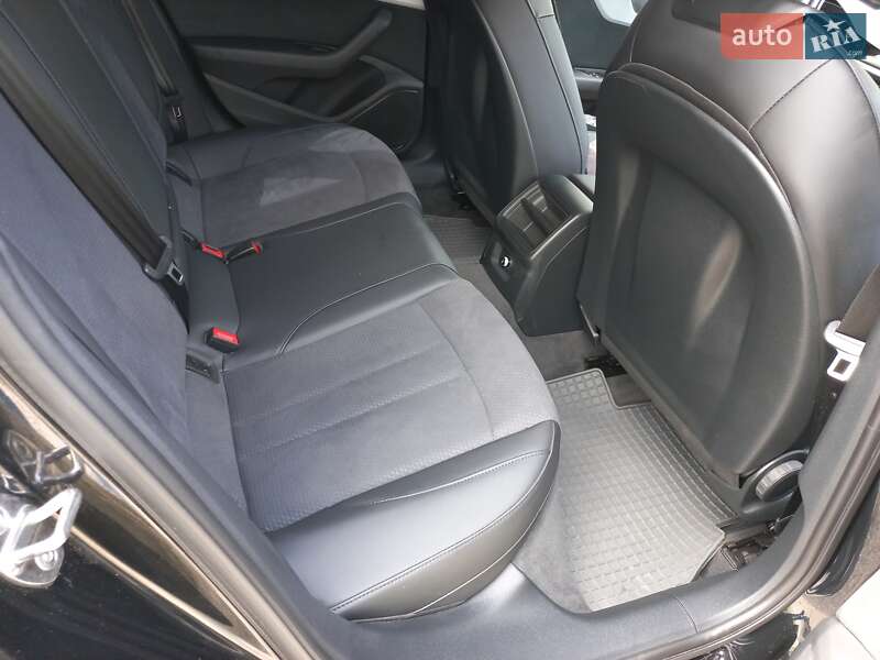 Универсал Audi A4 2019 в Тернополе