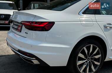 Седан Audi A4 2023 в 