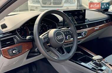 Седан Audi A4 2023 в 