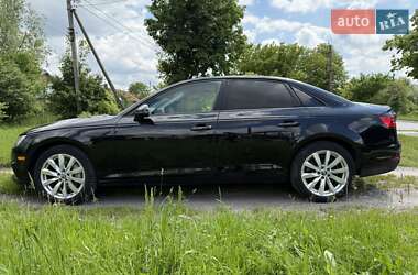 Седан Audi A4 2016 в 
