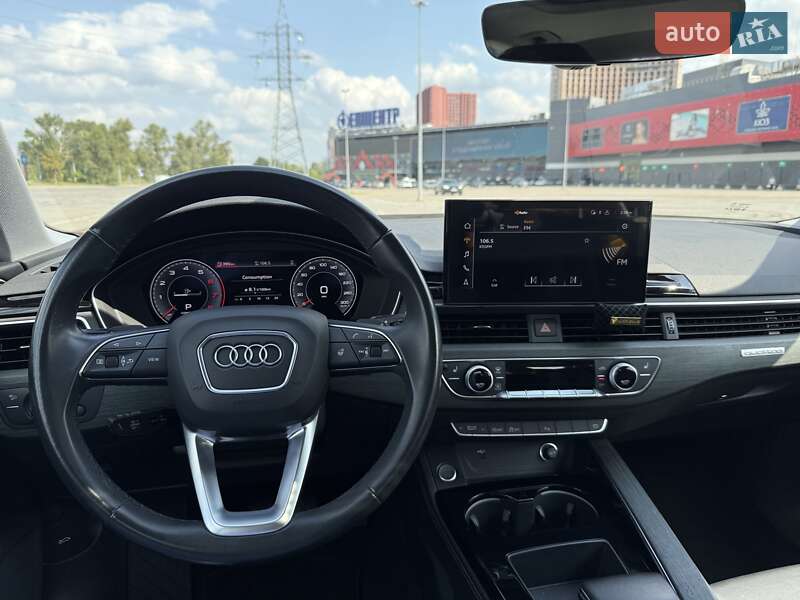 Седан Audi A4 2020 в Киеве