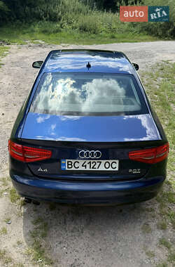 Седан Audi A4 2012 в 