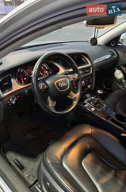 Седан Audi A4 2014 в 