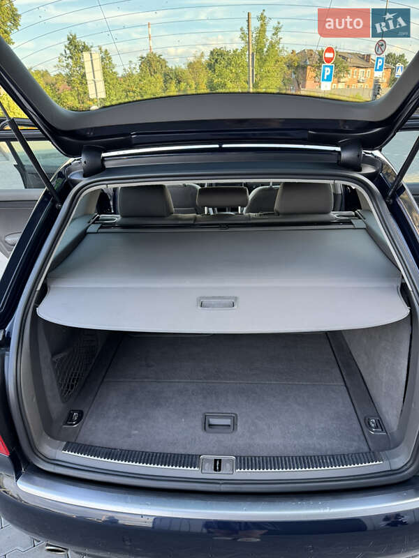Универсал Audi A4 2003 в Владимире