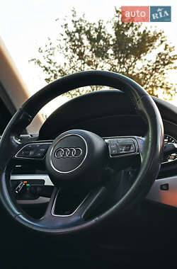 Седан Audi A4 2017 в 