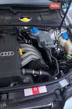 Универсал Audi A4 2002 в 