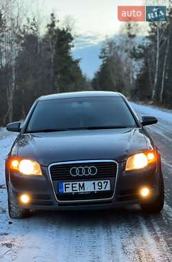 Седан Audi A4 2006 в 