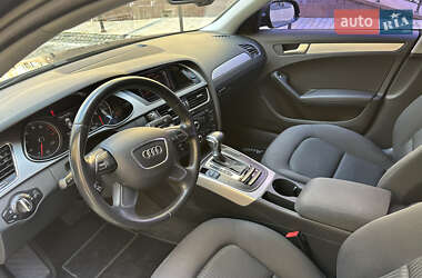 Седан Audi A4 2012 в 