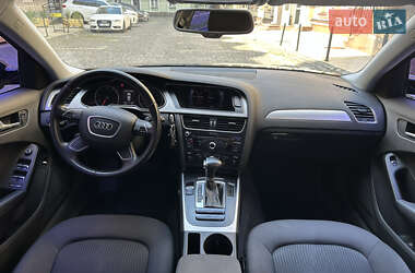 Седан Audi A4 2012 в 
