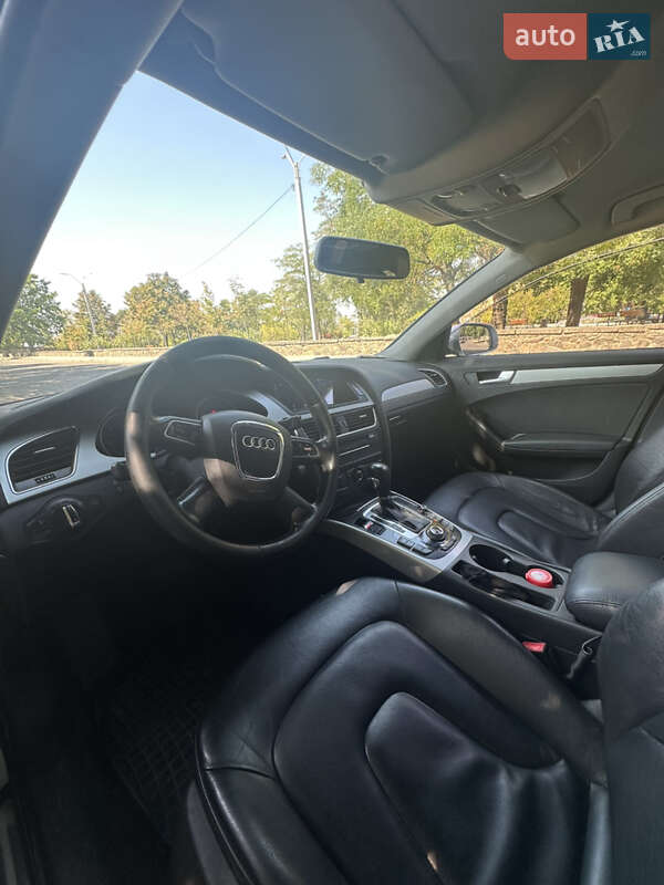 Универсал Audi A4 2011 в Николаеве