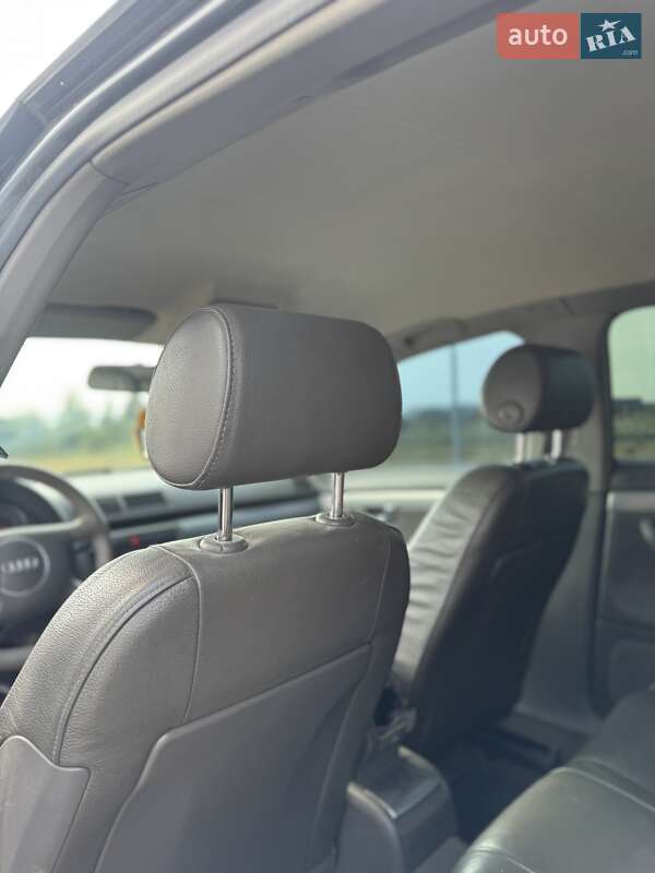 Седан Audi A4 2004 в Тячеве фото 8 Седан Audi A4 2004 в Тячеве