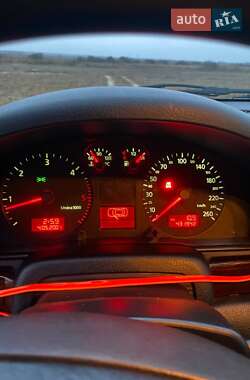 Универсал Audi A4 2001 в 