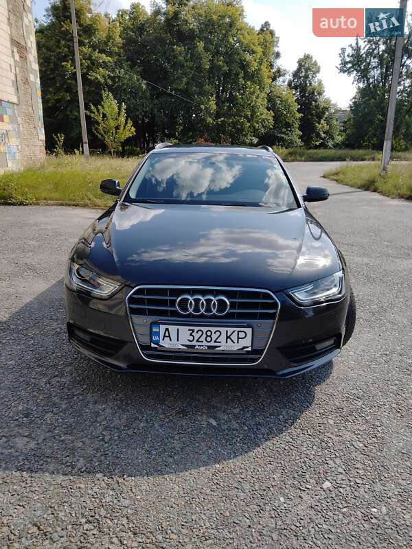 Універсал Audi A4 2015 в Києві