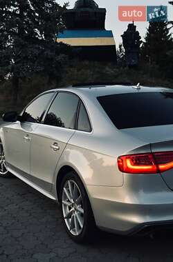 Седан Audi A4 2014 в 