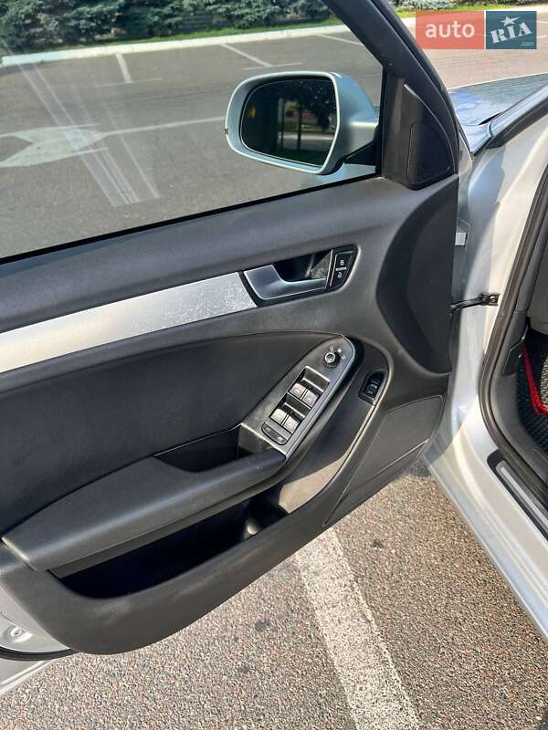 Седан Audi A4 2009 в Броварах