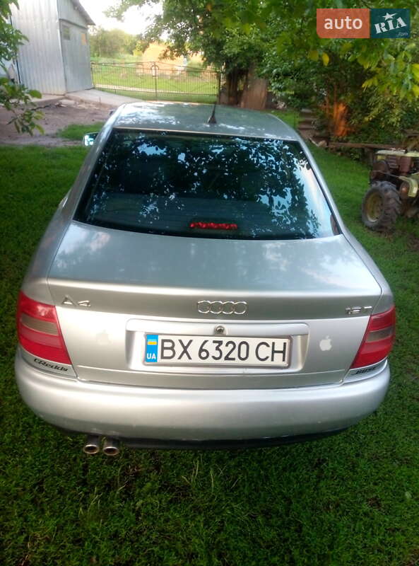 Седан Audi A4 1998 в Ярмолинцах