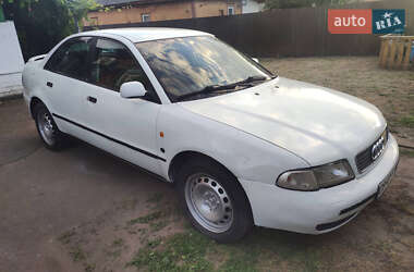 Седан Audi A4 1996 в 