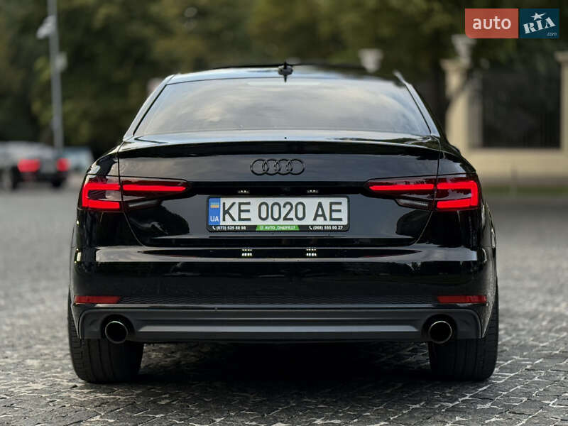 Седан Audi A4 2016 в Днепре