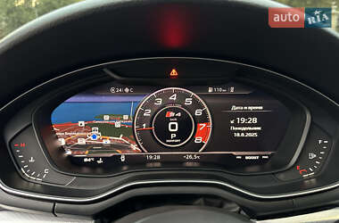 Седан Audi A4 2016 в Днепре