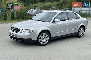 Седан Audi A4 2001 в 