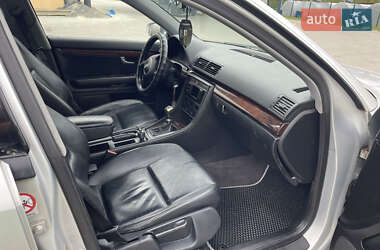 Седан Audi A4 2001 в 