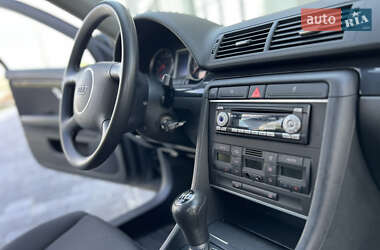 Универсал Audi A4 2003 в 