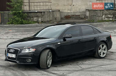 Седан Audi A4 2012 в Виннице
