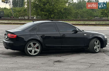 Седан Audi A4 2012 в 