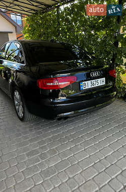 Седан Audi A4 2013 в 