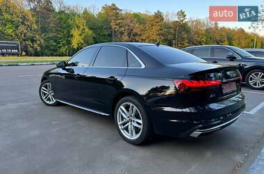 Седан Audi A4 2019 в 