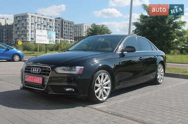 Седан Audi A4 2013 в 
