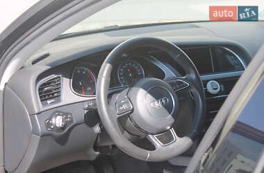 Седан Audi A4 2013 в 
