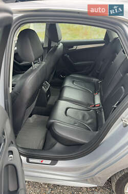 Седан Audi A4 2015 в 