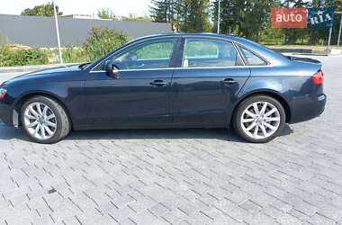 Седан Audi A4 2013 в 
