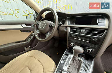 Седан Audi A4 2012 в 