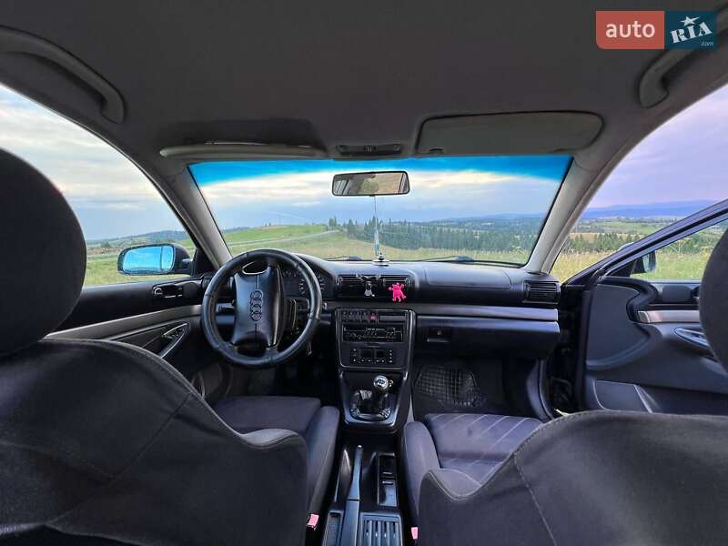 Универсал Audi A4 1997 в Турке